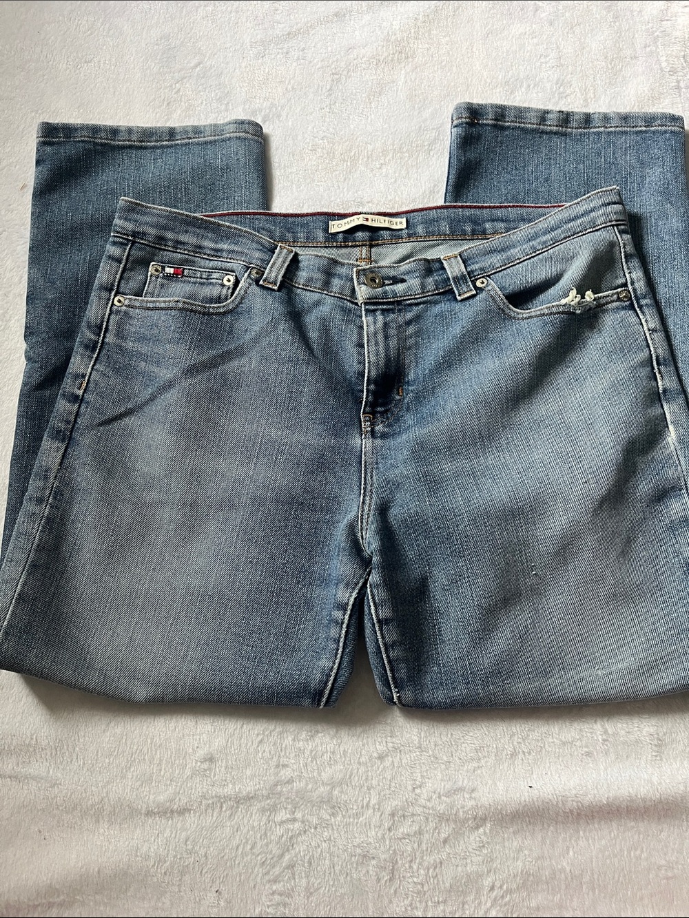 Tommy Hilfiger Men’s Medium Blue Straight Jeans